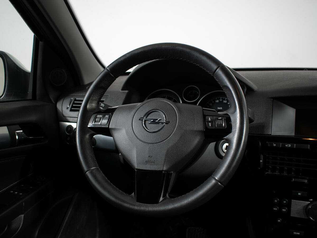 Купить Opel Astra, 2011, 177 603 км, фото №9