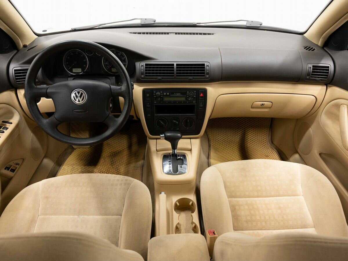 Купить Volkswagen Passat, 2001, 241 699 км, фото №13