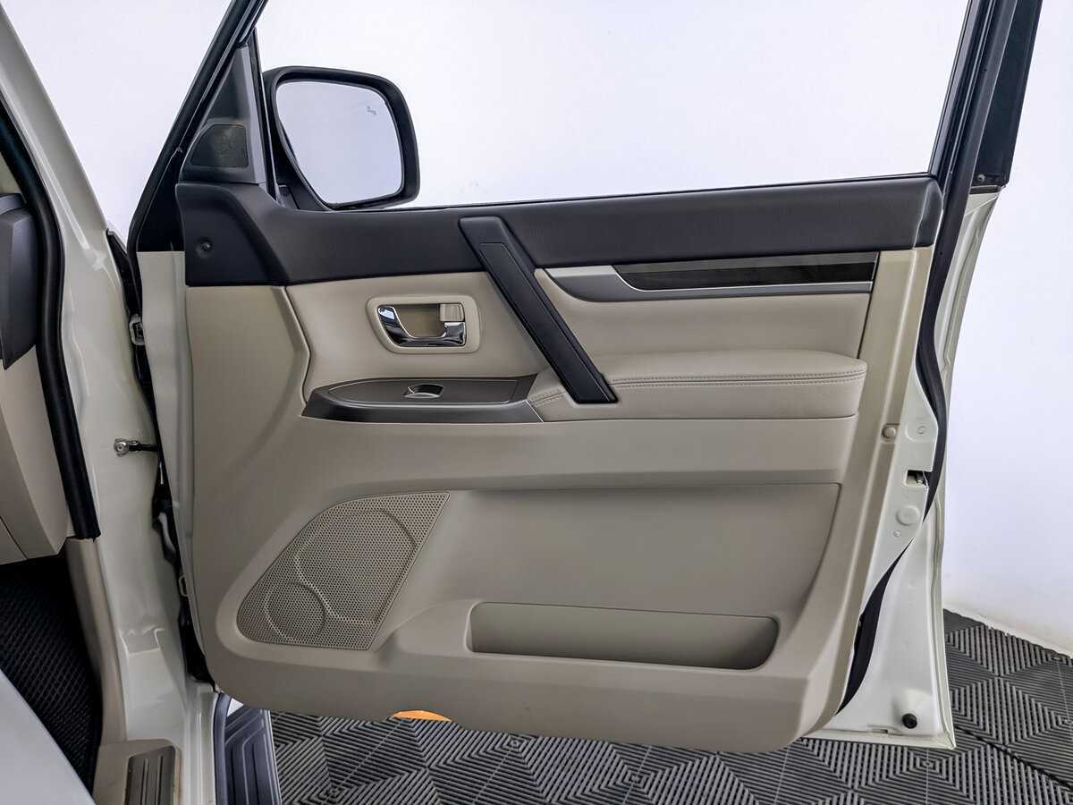 Купить Mitsubishi Pajero, 2019, 21 550 км, фото №25