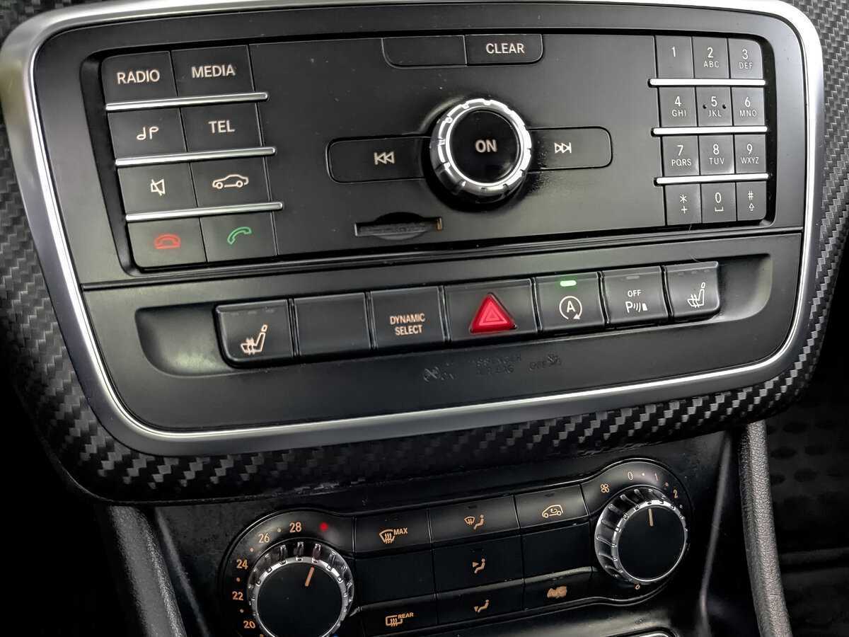 Купить Mercedes-Benz GLA 200, 2018, 319 659 км, фото №21