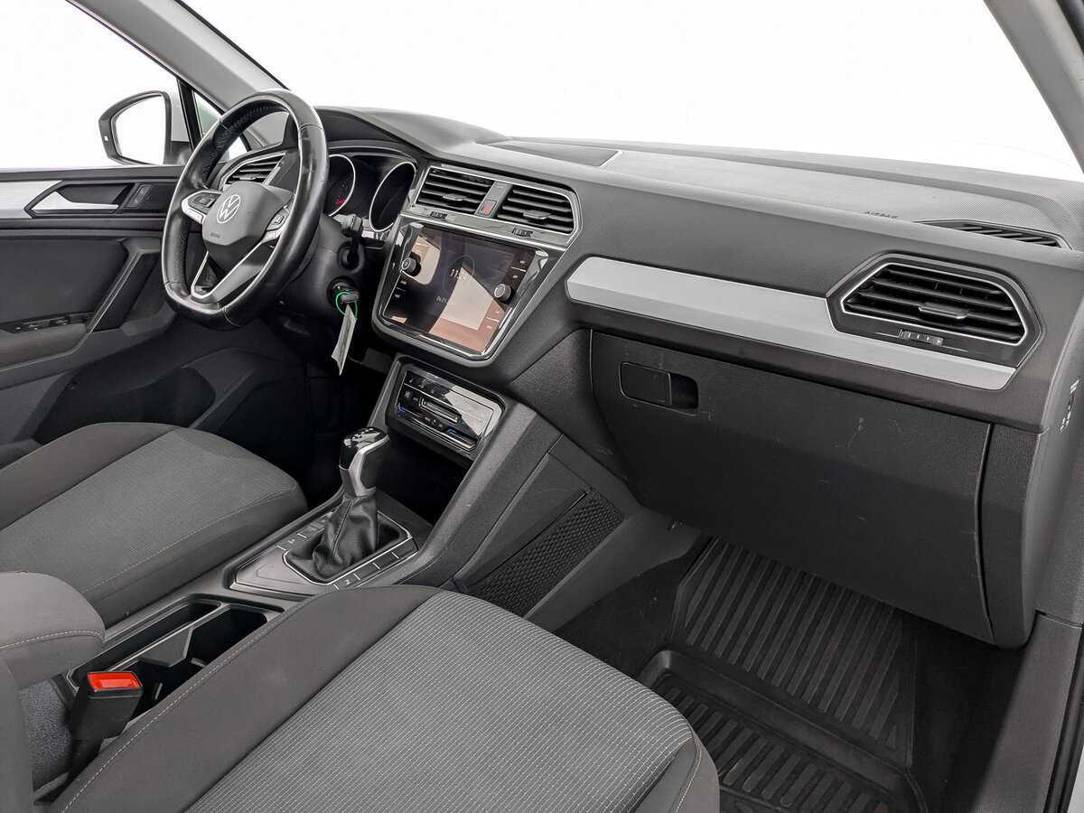 Купить Volkswagen Tiguan, 2021, 159 893 км, фото №11