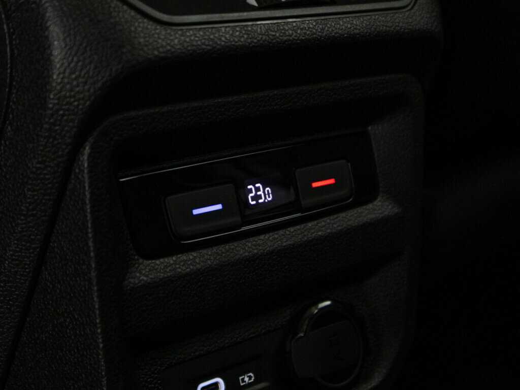 Купить Volkswagen Tiguan, 2021, 34 956 км, фото №18