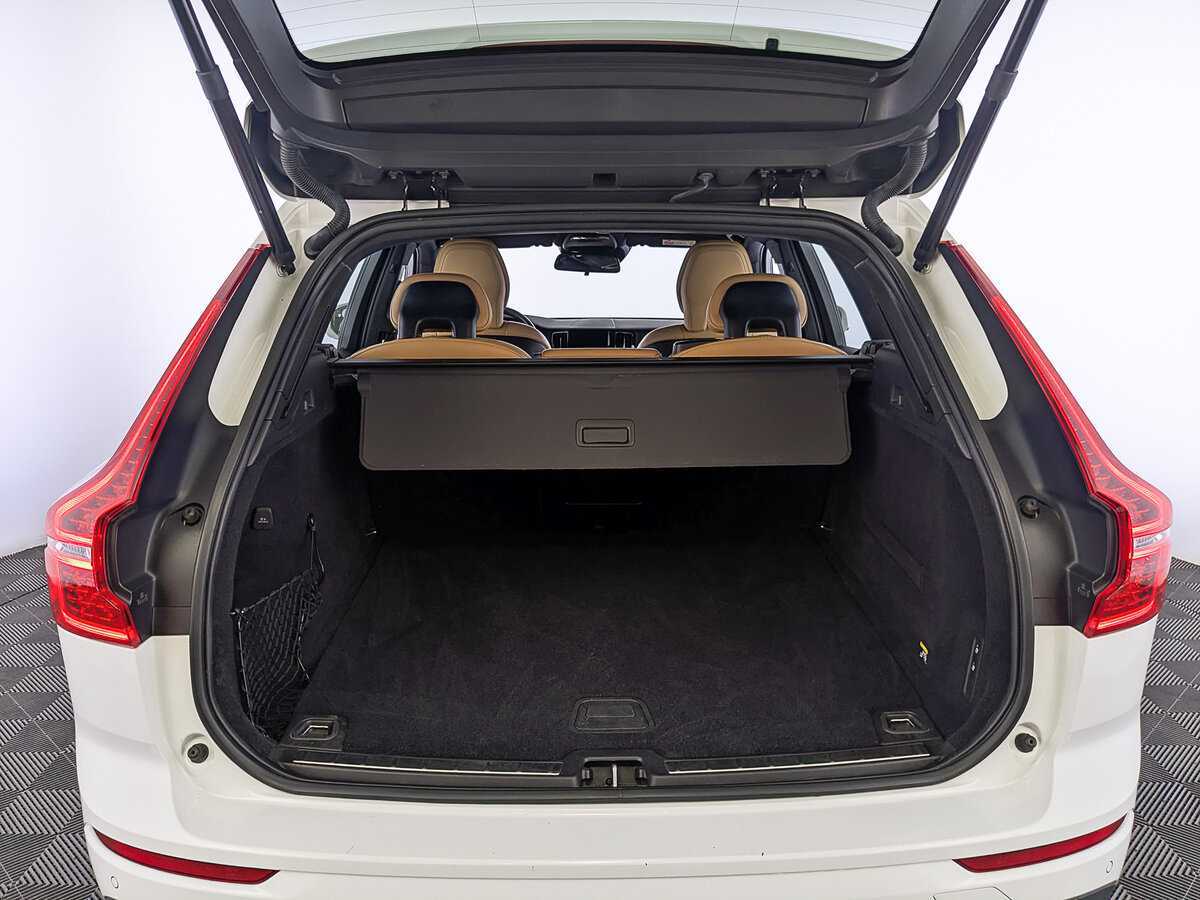 Купить Volvo XC60, 2019, 94 509 км, фото №10