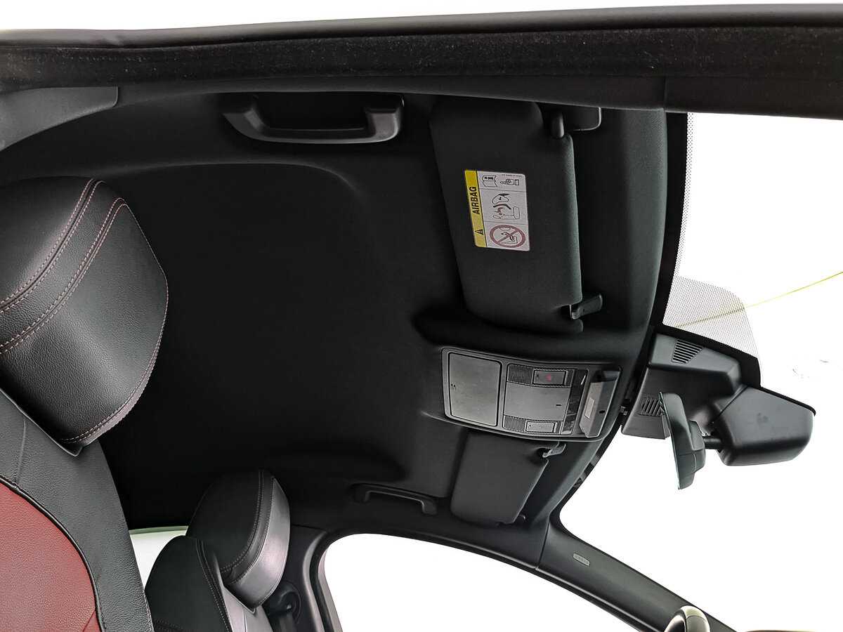 Купить Jaguar XE, 2019, 81 100 км, фото №22