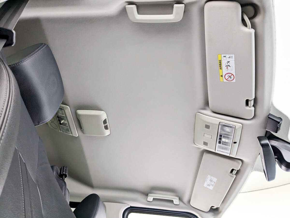 Купить Land Rover Discovery, 2014, 249 873 км, фото №23