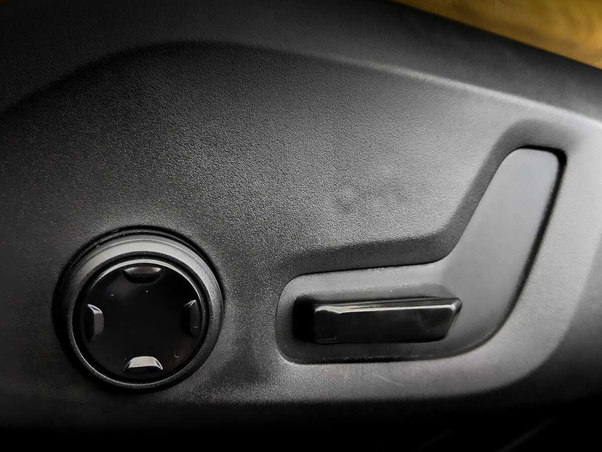 Купить Volvo XC60, 2018, 68 836 км, фото №21