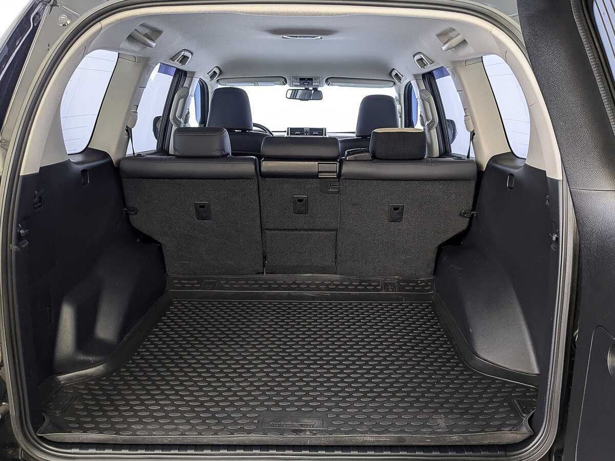 Купить Toyota Land Cruiser Prado, 2017, 149 737 км, фото №10