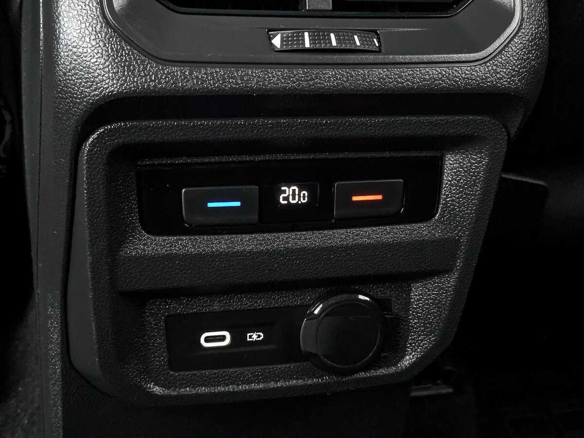 Купить Volkswagen Tiguan, 2021, 79 000 км, фото №30