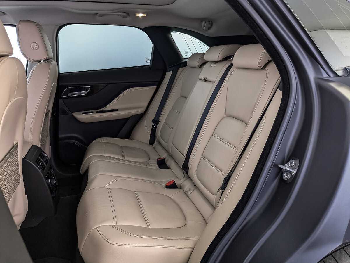 Купить Jaguar F-Pace, 2018, 165 369 км, фото №18