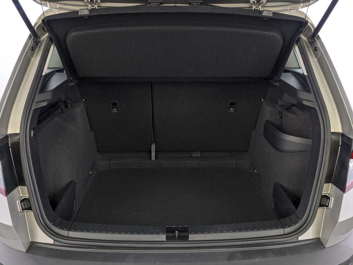 Купить Skoda Karoq, 2021, 74 954 км, фото №10