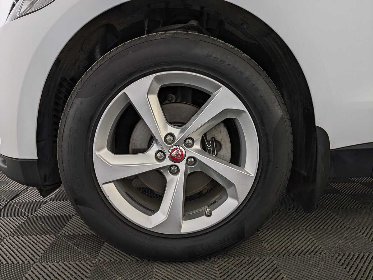 Купить Jaguar F-Pace, 2018, 27 752 км, фото №12