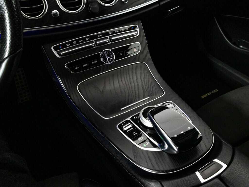 Купить Mercedes-Benz E-Класс 220 d, 2019, 178 676 км, фото №18