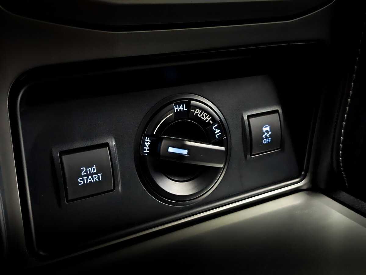 Купить Toyota Land Cruiser Prado, 2022, 68 299 км, фото №27