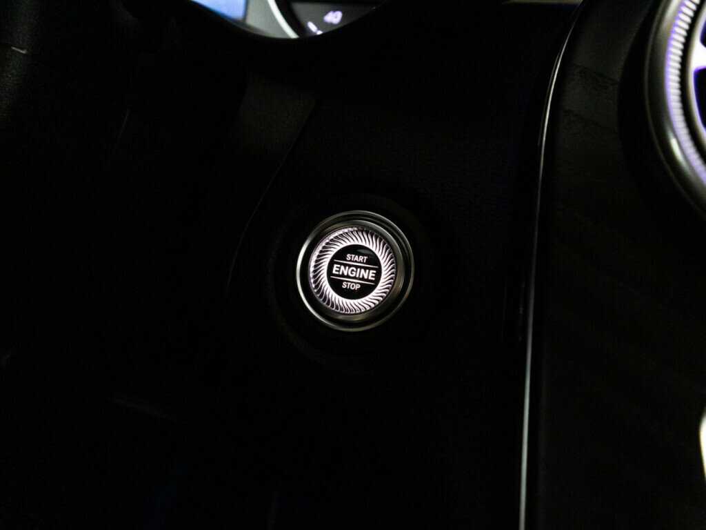 Купить Mercedes-Benz GLC 200, 2019, 89 950 км, фото №18