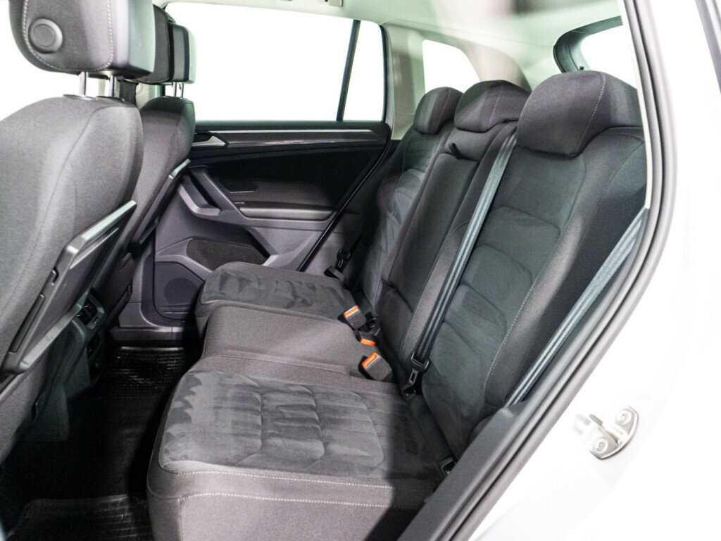 Купить Volkswagen Tiguan, 2019, 90 940 км, фото №10
