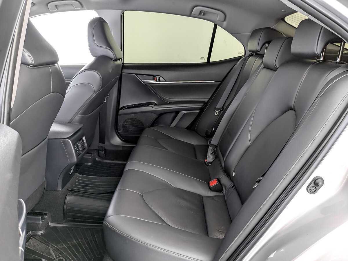 Купить Toyota Camry, 2019, 86 000 км, фото №12
