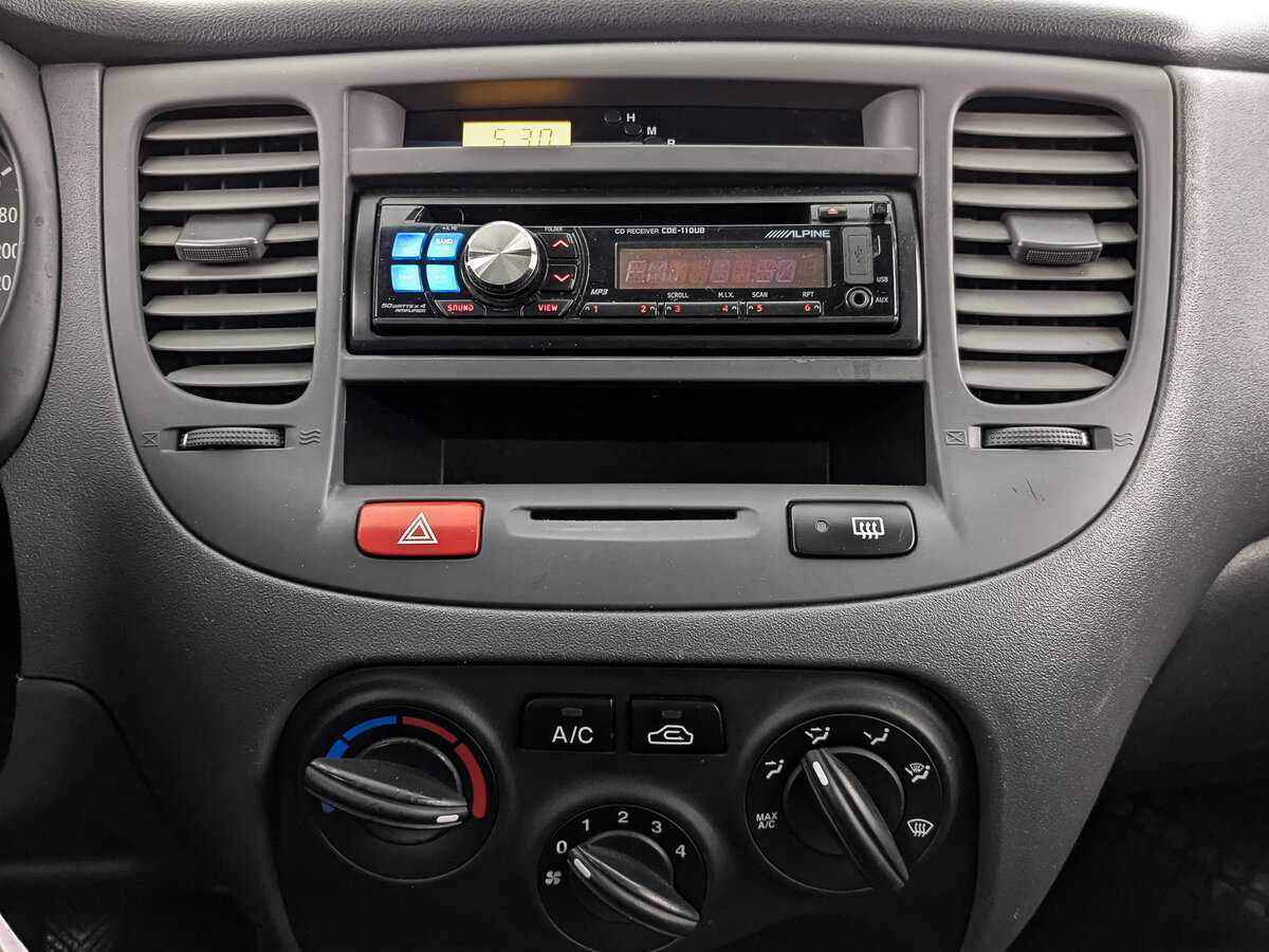 Купить Kia Rio, 2007, 161 943 км, фото №16