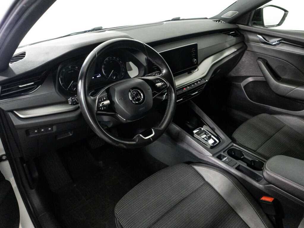 Купить Skoda Octavia, 2021, 138 000 км, фото №11