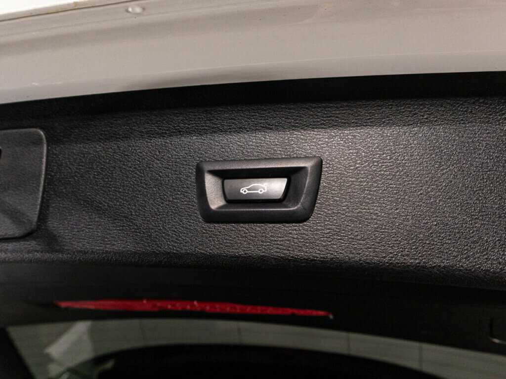 Купить BMW X1 20i xDrive, 2019, 70 933 км, фото №15