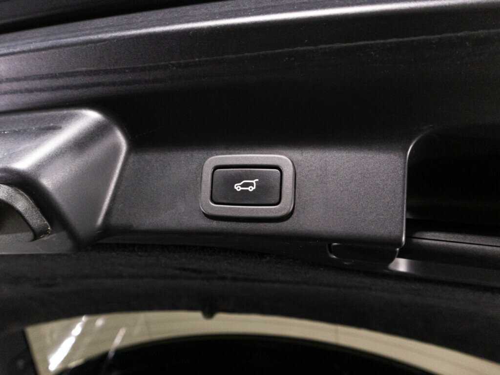 Купить Jaguar F-Pace, 2016, 195 545 км, фото №15