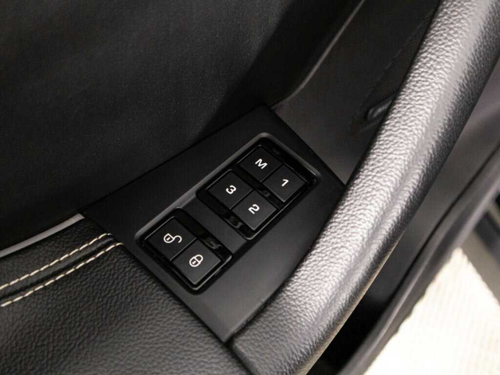 Купить Jaguar F-Pace, 2016, 195 545 км, фото №20