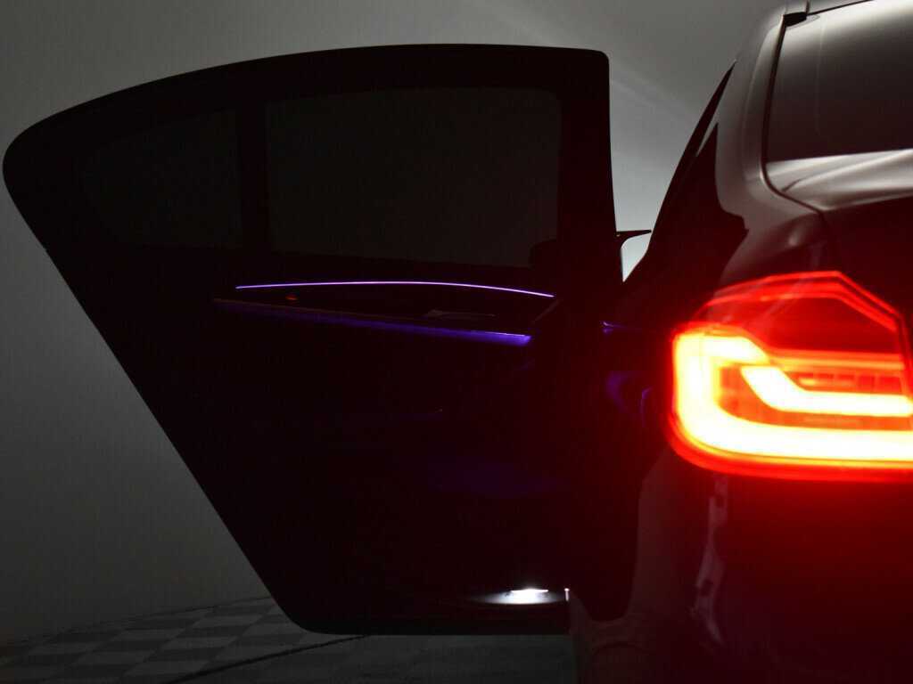 Купить BMW 5 серии 520i, 2018, 67 789 км, фото №17