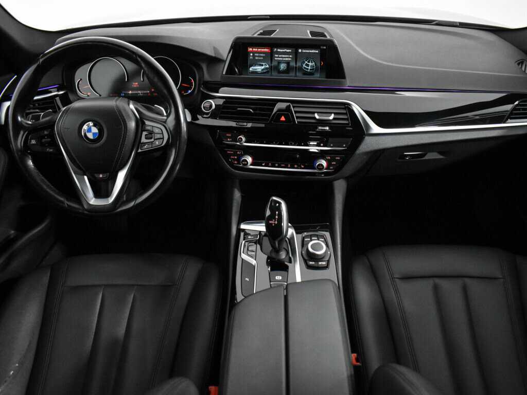 Купить BMW 5 серии 520i, 2018, 67 789 км, фото №19
