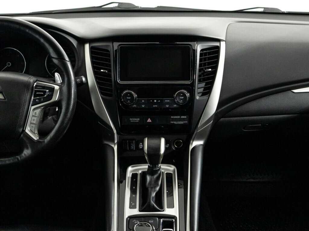 Купить Mitsubishi Pajero Sport, 2018, 99 701 км, фото №14