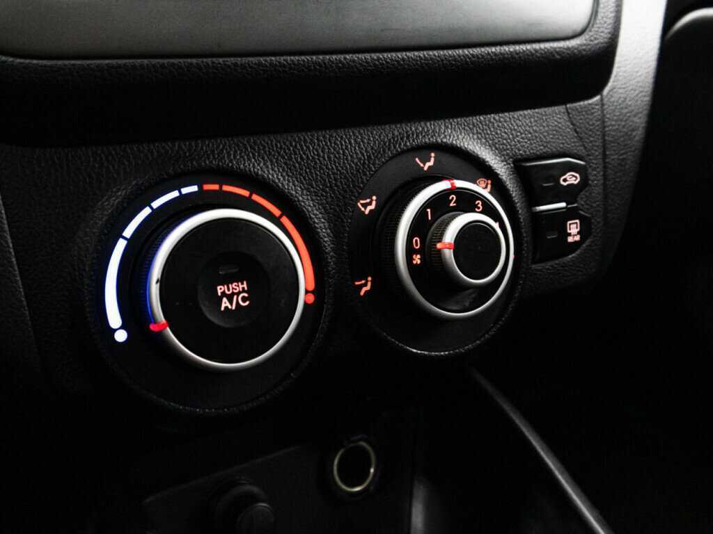 Купить Kia Rio, 2013, 167 762 км, фото №15