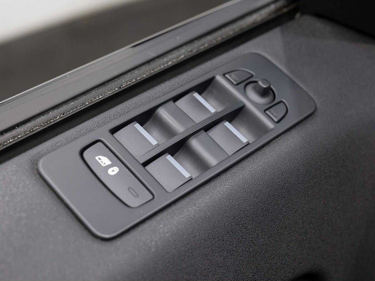 Купить Land Rover Discovery Sport, 2015, 151 551 км, фото №21