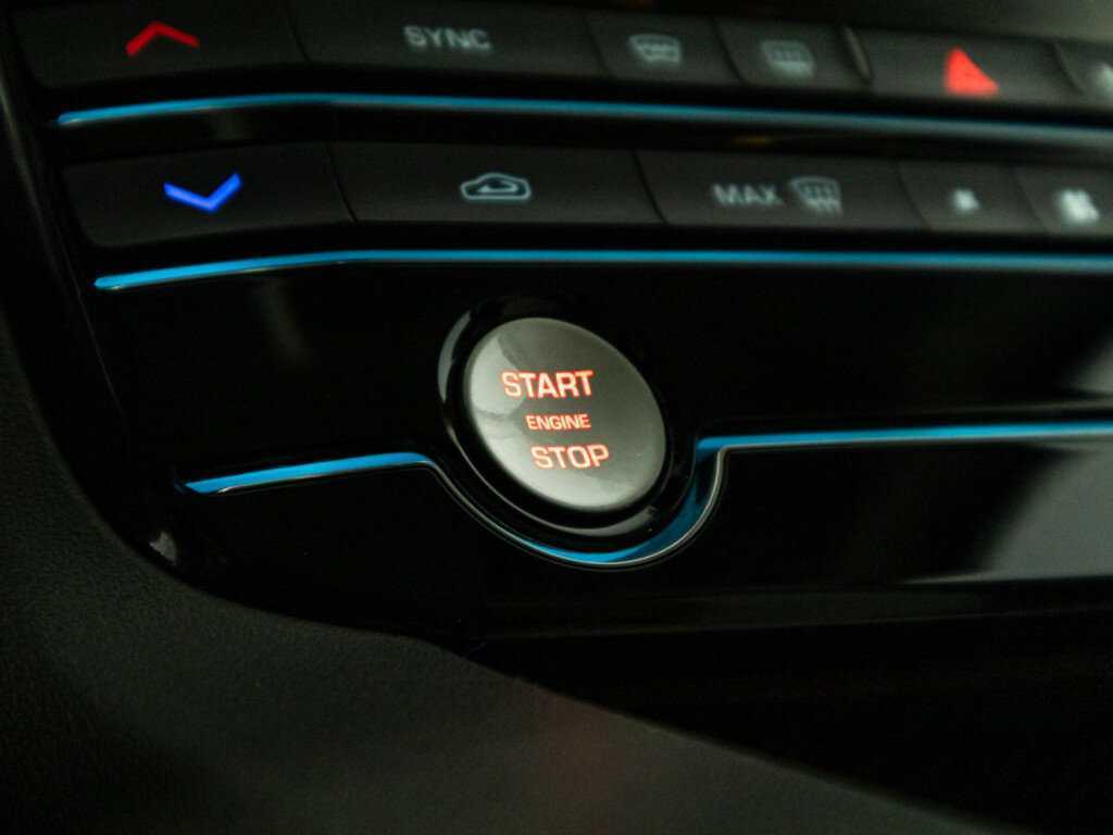 Купить Jaguar F-Pace, 2016, 108 000 км, фото №22