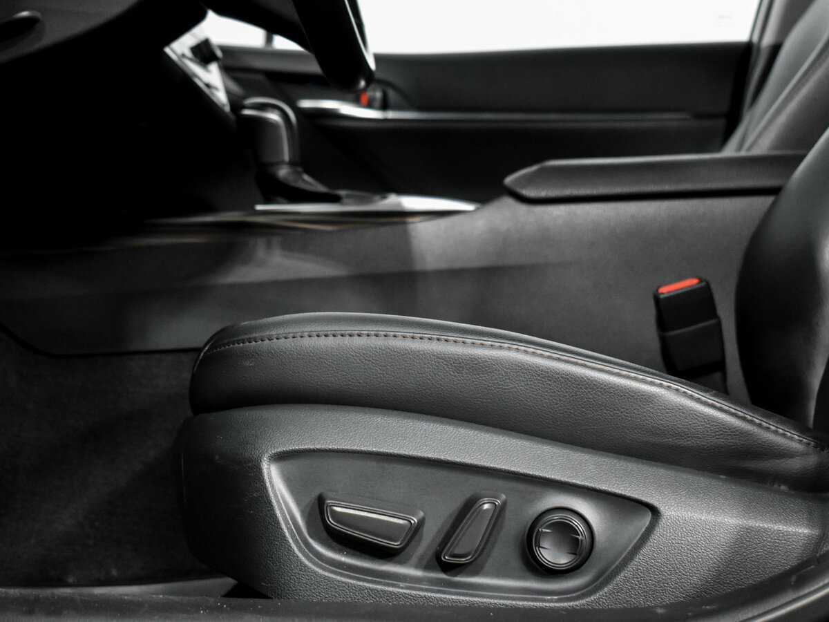 Купить Toyota Camry, 2020, 80 000 км, фото №6
