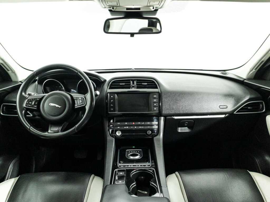 Купить Jaguar F-Pace, 2016, 101 565 км, фото №13