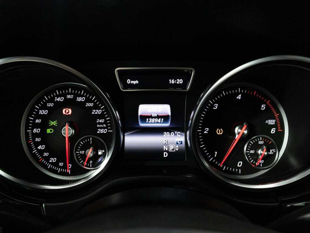 Купить Mercedes-Benz GLE 350 d, 2017, 138 939 км, фото №12