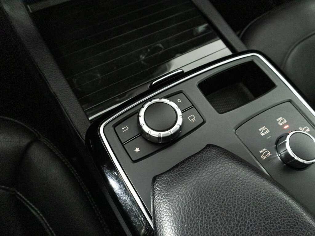 Купить Mercedes-Benz GLE 350 d, 2017, 138 939 км, фото №22