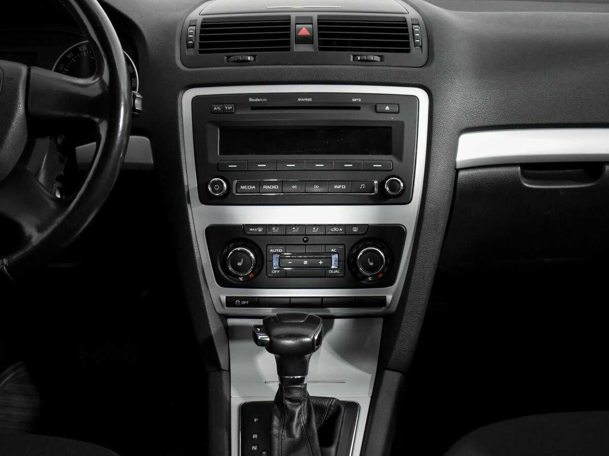 Купить Skoda Octavia DSG7, 2011, 154 370 км, фото №13