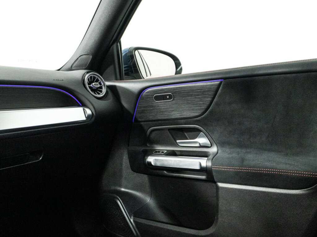 Купить Mercedes-Benz GLB 220 d, 2020, 39 300 км, фото №18