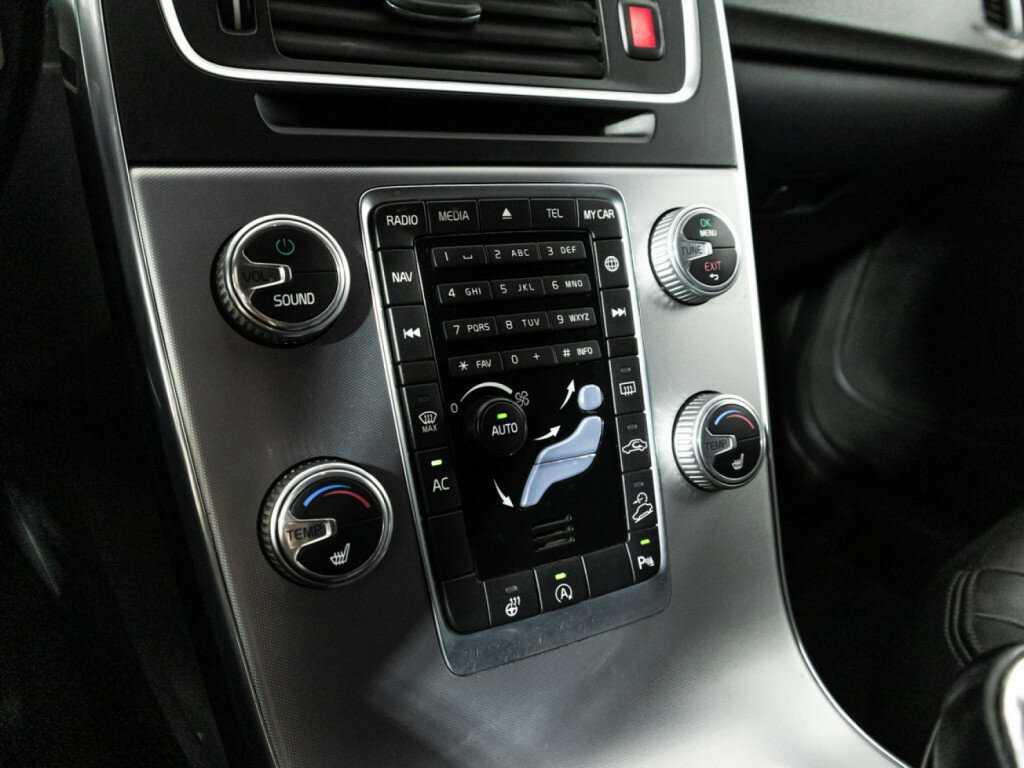 Купить Volvo V60 Cross Country, 2016, 167 456 км, фото №17