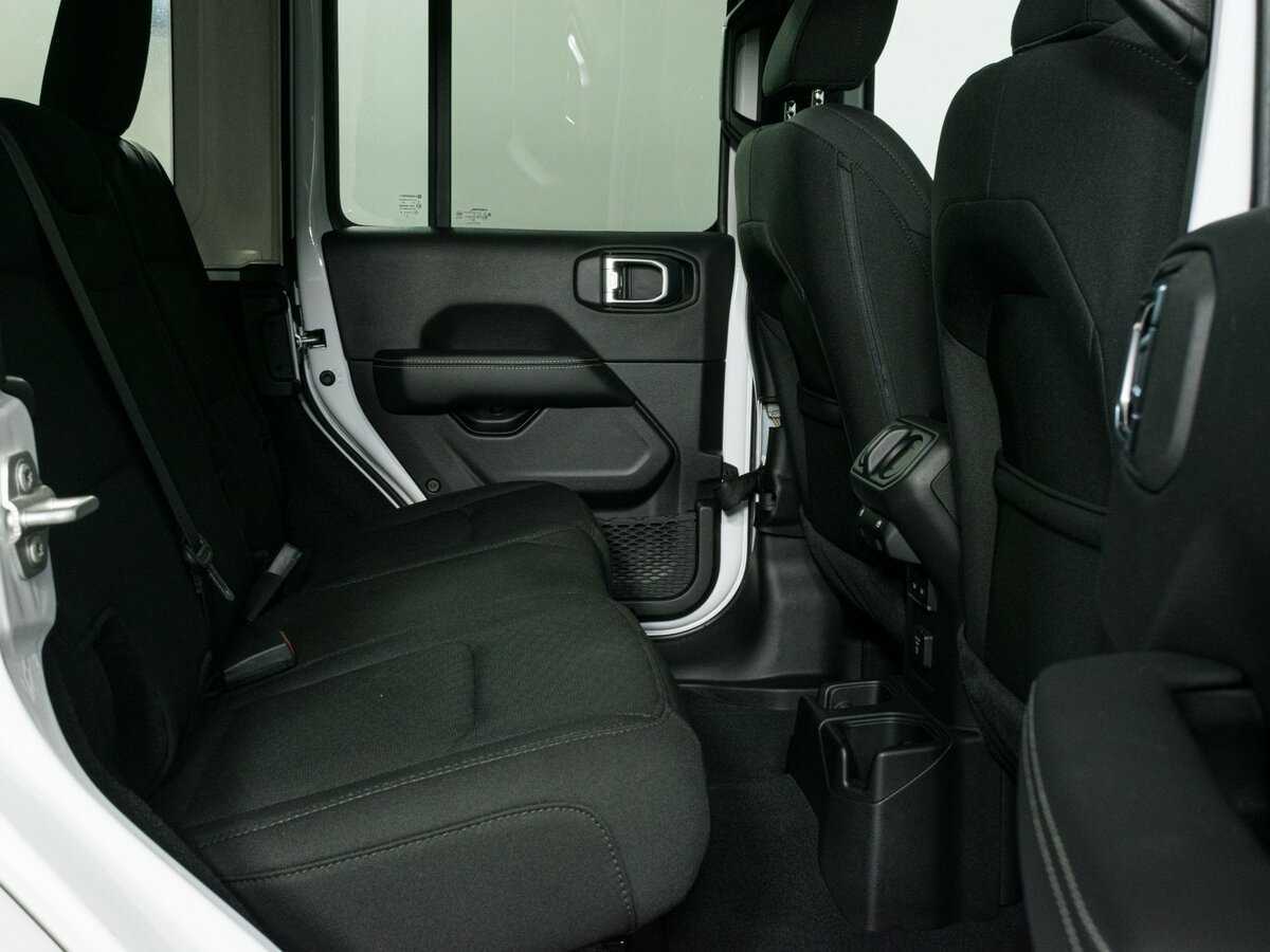 Купить Jeep Wrangler, 2022, 3 333 км, фото №11