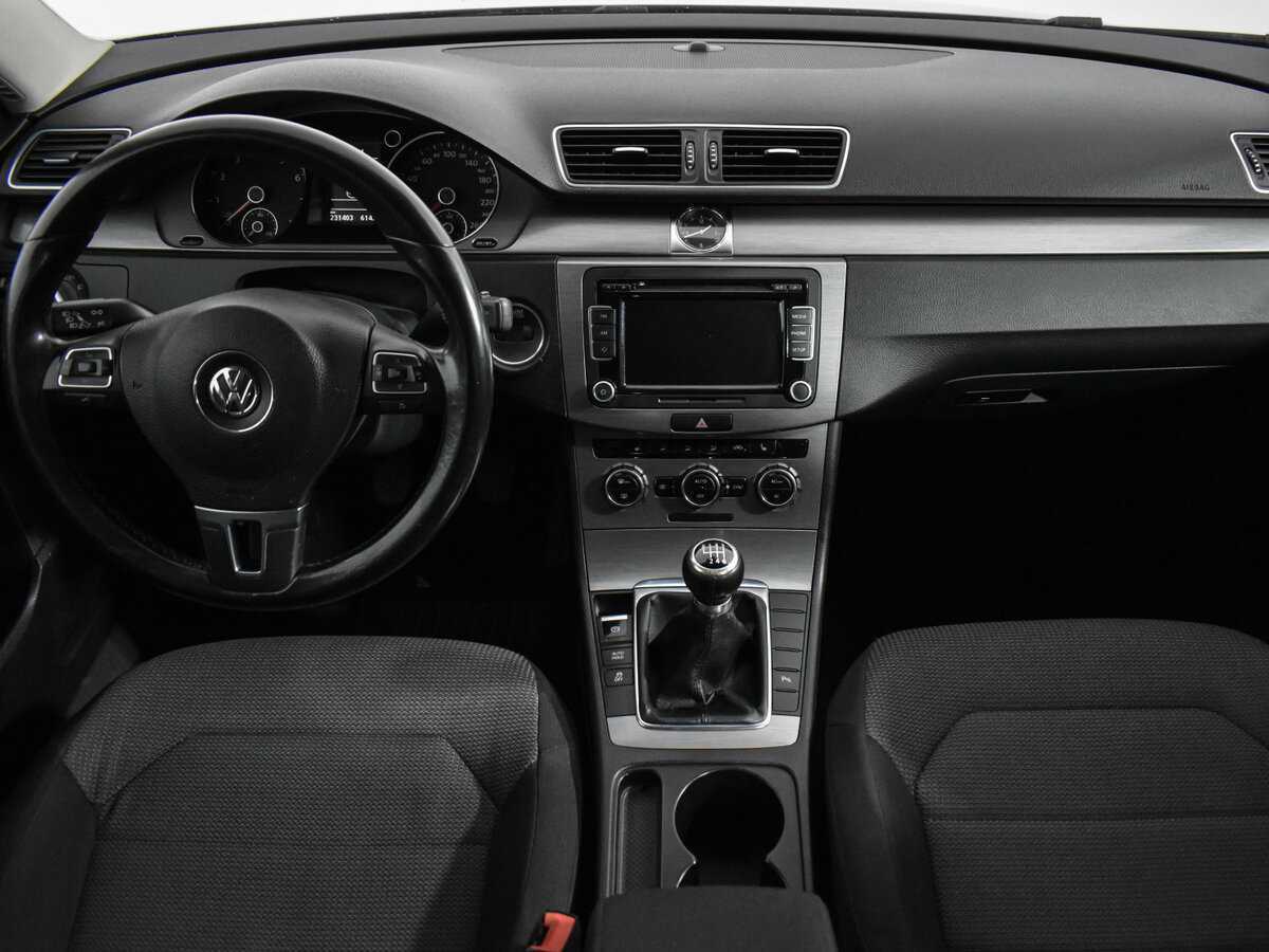 Купить Volkswagen Passat, 2011, 231 000 км, фото №16