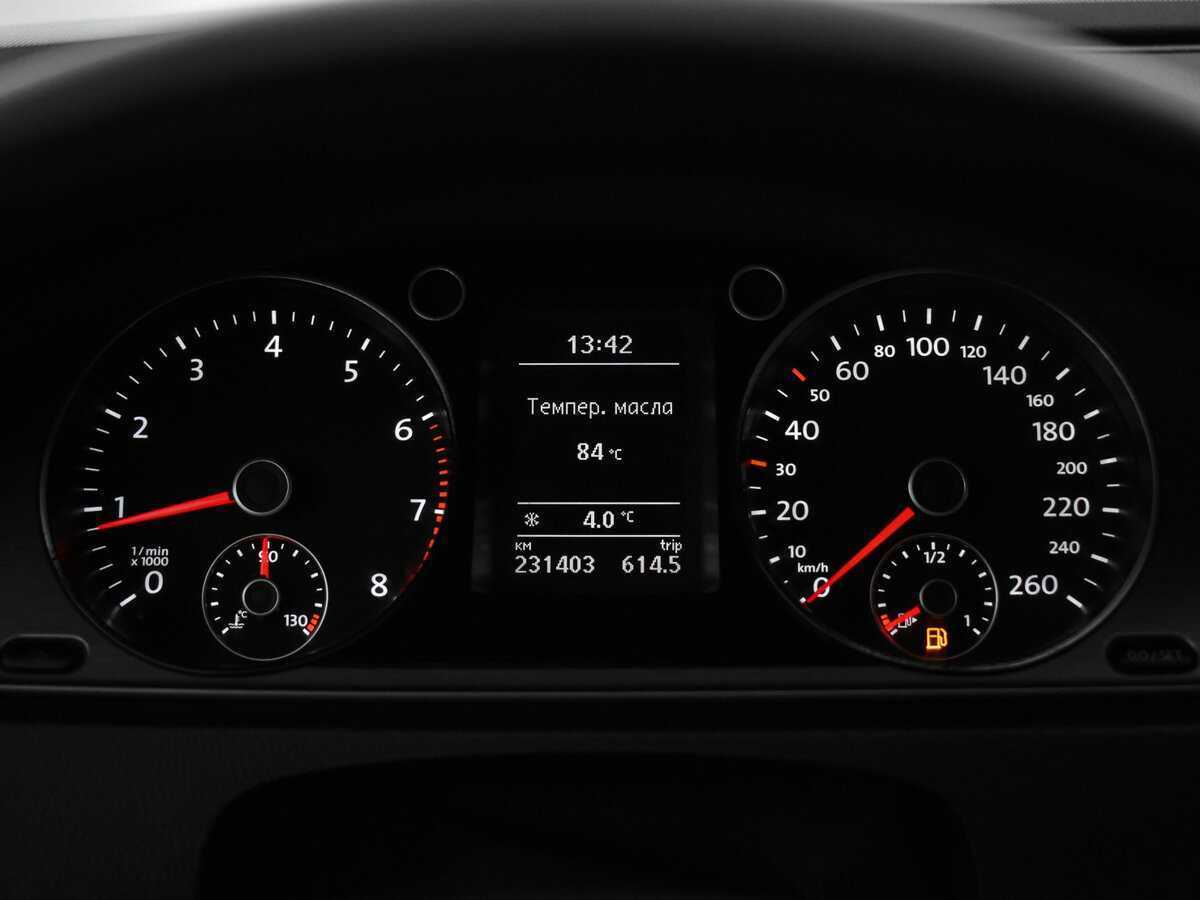 Купить Volkswagen Passat, 2011, 231 000 км, фото №20