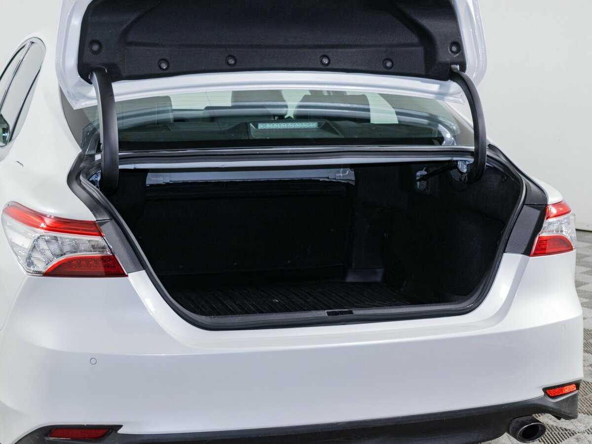Купить Toyota Camry, 2018, 58 390 км, фото №7