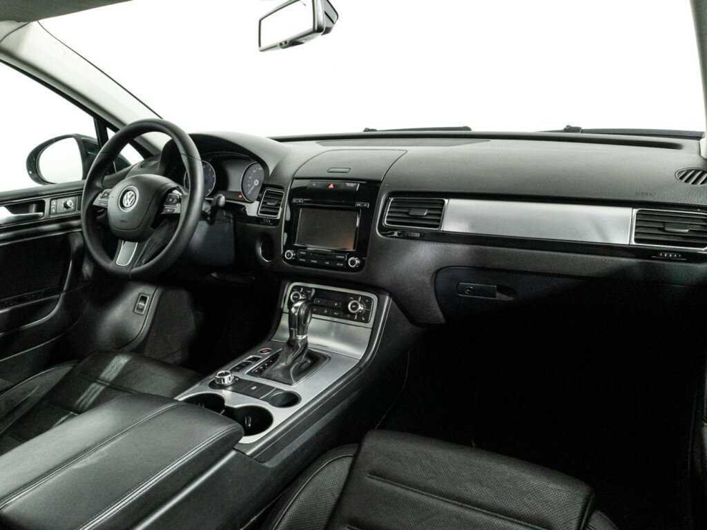 Купить Volkswagen Touareg, 2012, 213 587 км, фото №9