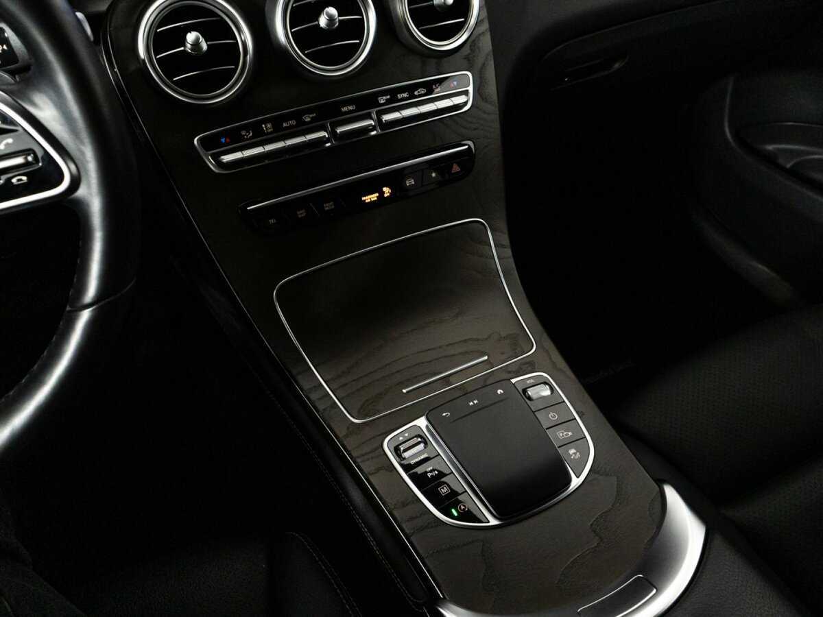 Купить Mercedes-Benz GLC 300, 2020, 82 782 км, фото №19