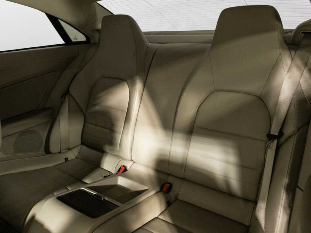 Купить Mercedes-Benz E-Класс 200 7G-Tronic, 2012, 136 000 км, фото №10