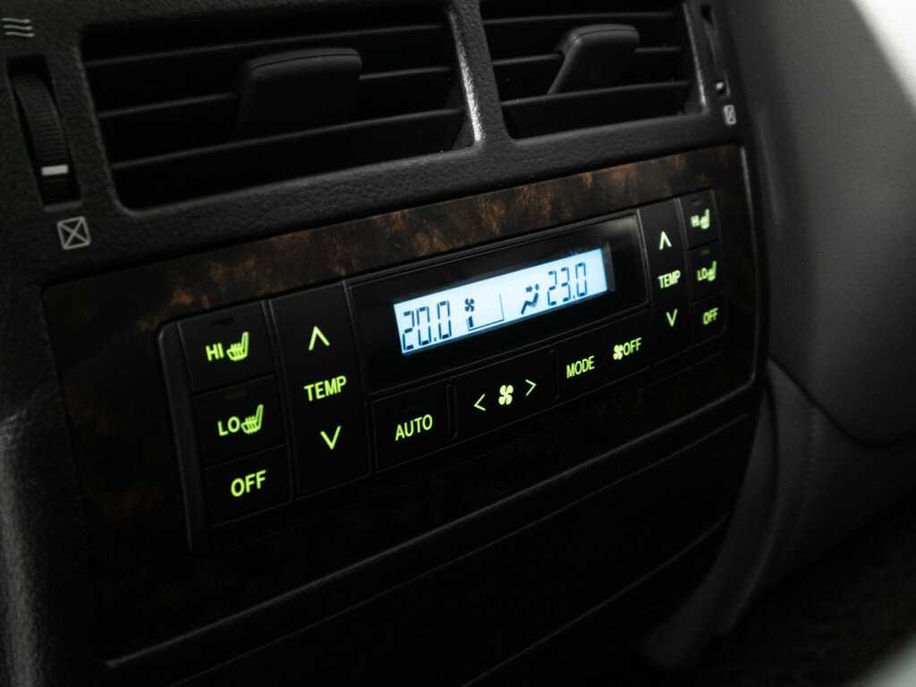 Купить Toyota Land Cruiser, 2008, 98 090 км, фото №18