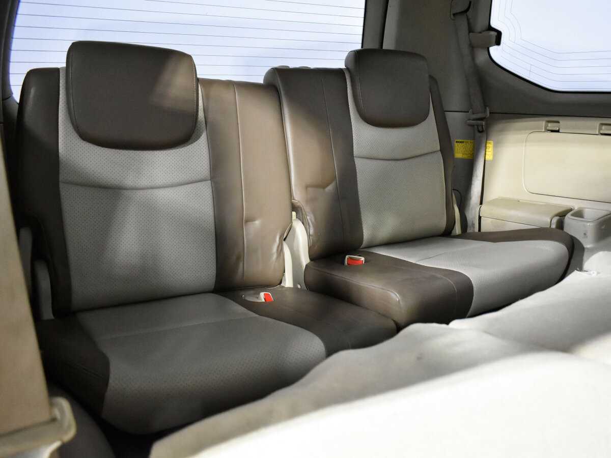 Купить Toyota Land Cruiser Prado, 2004, 330 000 км, фото №11