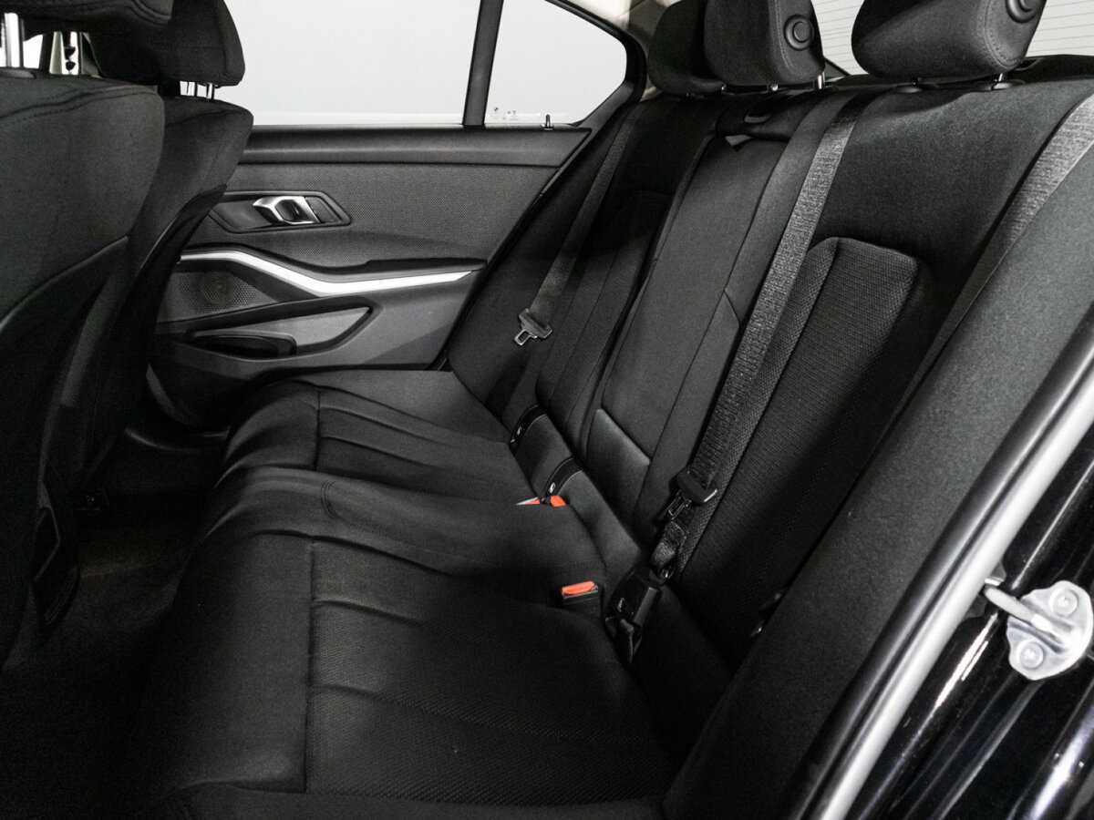 Купить BMW 3 серии 320i, 2019, 80 081 км, фото №10