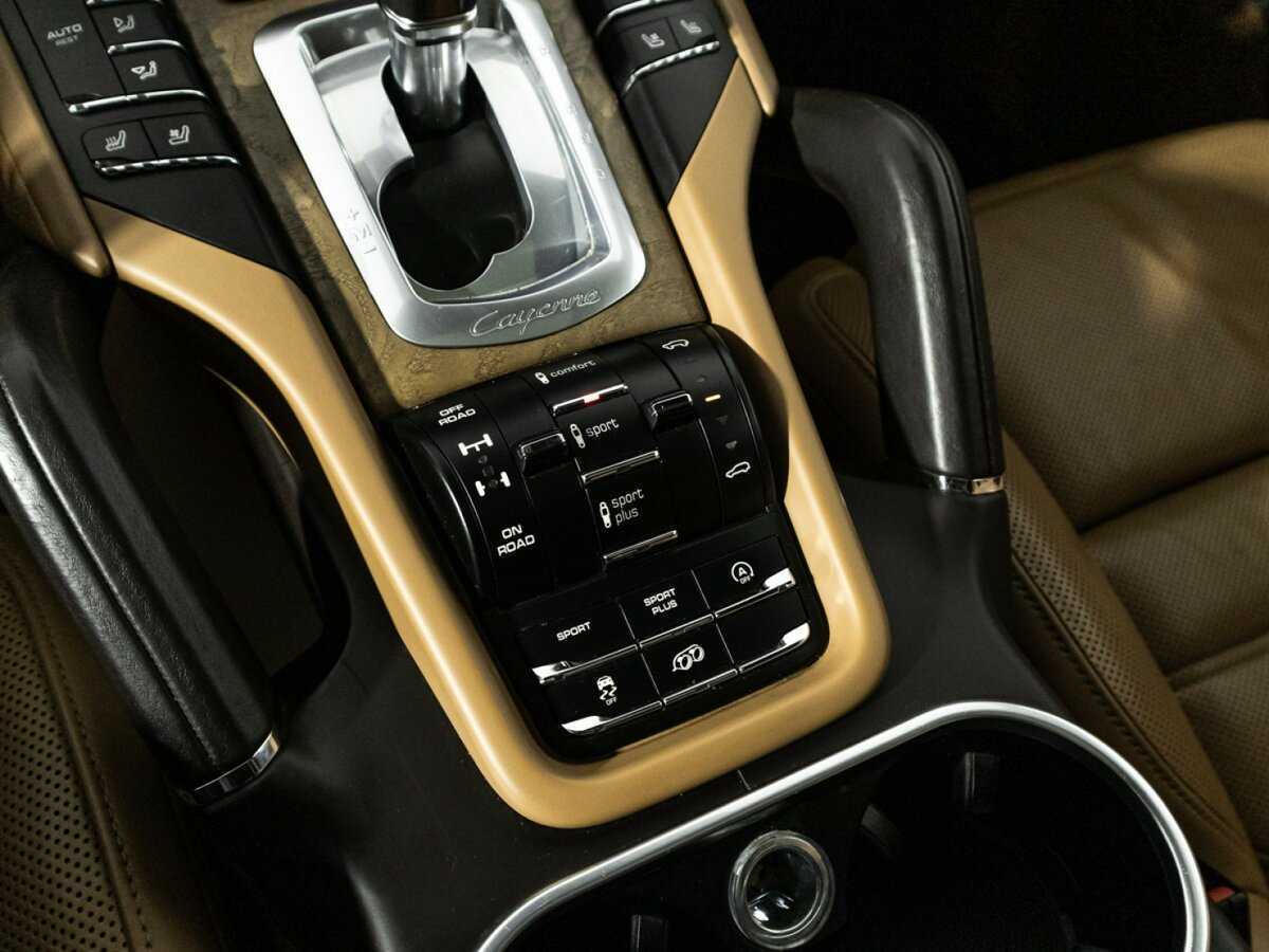 Купить Porsche Cayenne Turbo, 2015, 149 056 км, фото №18