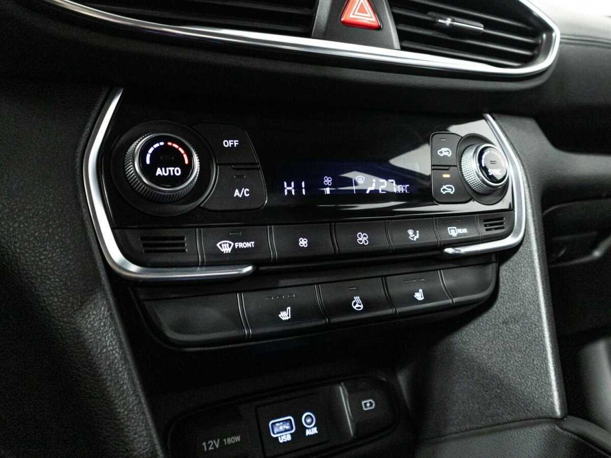 Купить Hyundai Santa Fe, 2019, 144 479 км, фото №15